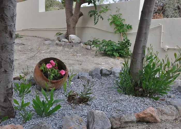 Πανσιόν Manos House Hersonisos *