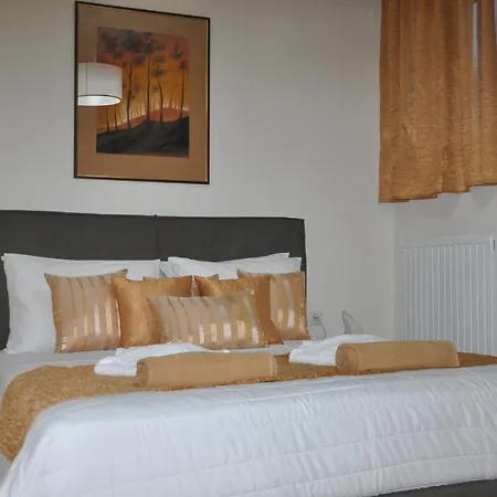 Manos House Hersonisos Πανσιόν *